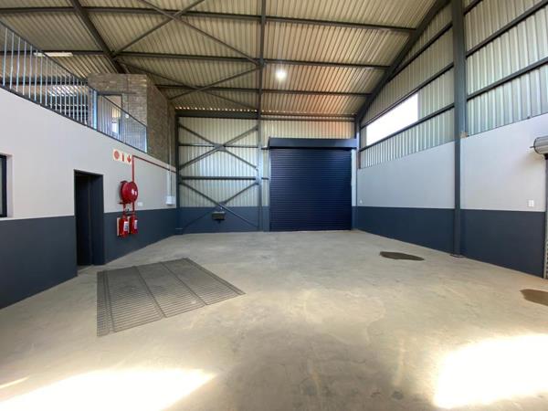 225  m² Industrial space