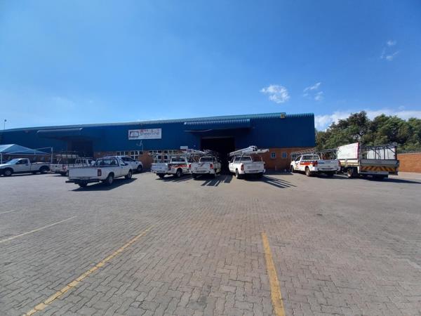 1 037  m² Industrial space