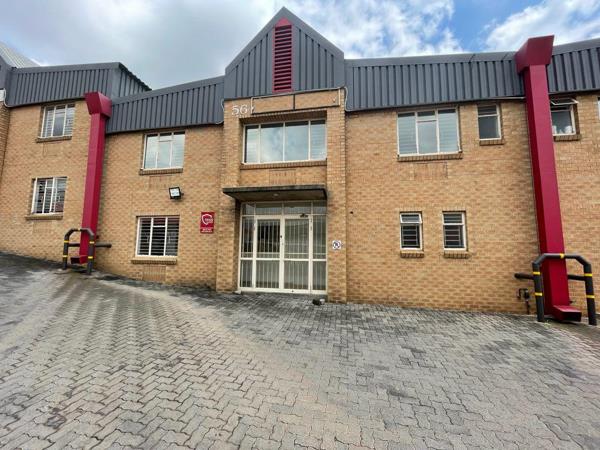 378  m² Industrial space