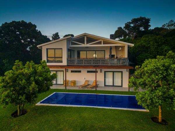 5 Bedroom House