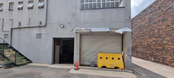 700  m² Industrial space