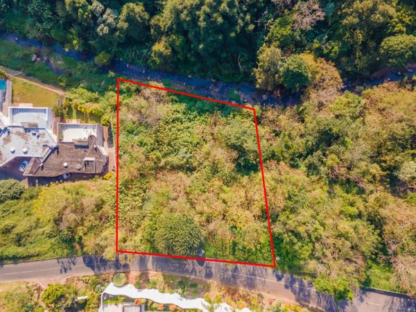 3 605 m² Land