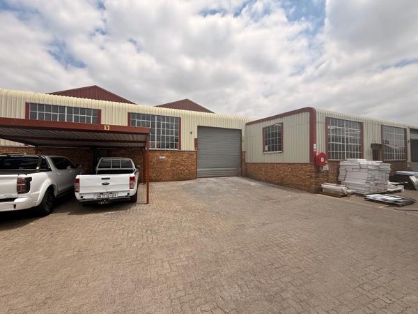 230  m² Industrial space