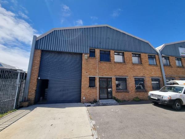 572 m² Industrial space