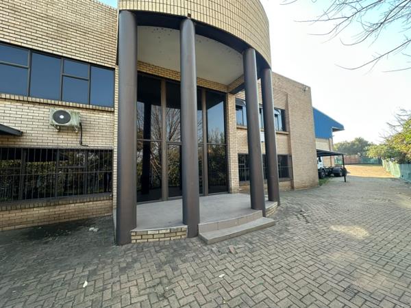 3 200 m² Industrial space