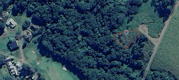 1 333 m² Land
