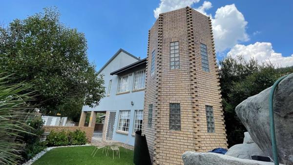 5 Bedroom House