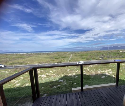 3 Bedroom House in Muizenberg