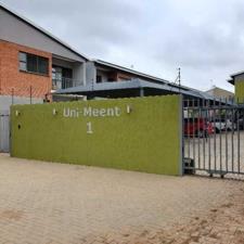 Apartment in Universitas