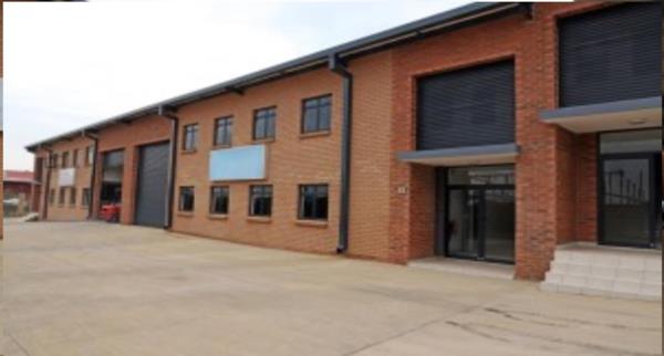 462  m² Industrial space