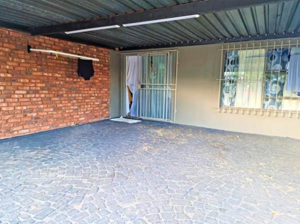 1 Bedroom Garden Cottage