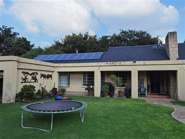 4 Bedroom House