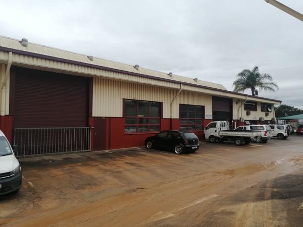 1 100 m² Industrial space