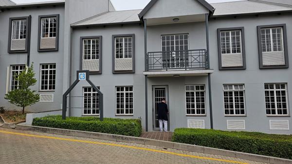 577  m² Industrial space