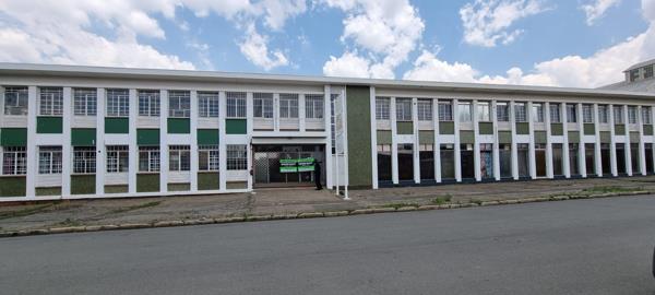 4 564  m² Industrial space