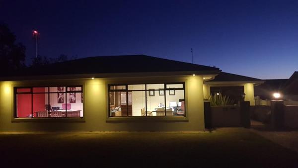 320 m² Commercial space