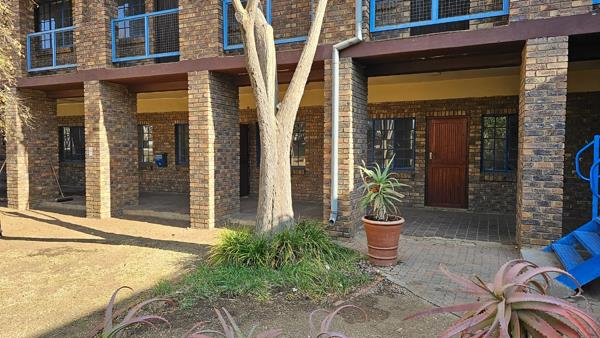 233  m² Office Space