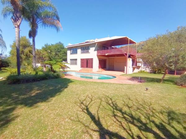 6 Bedroom House
