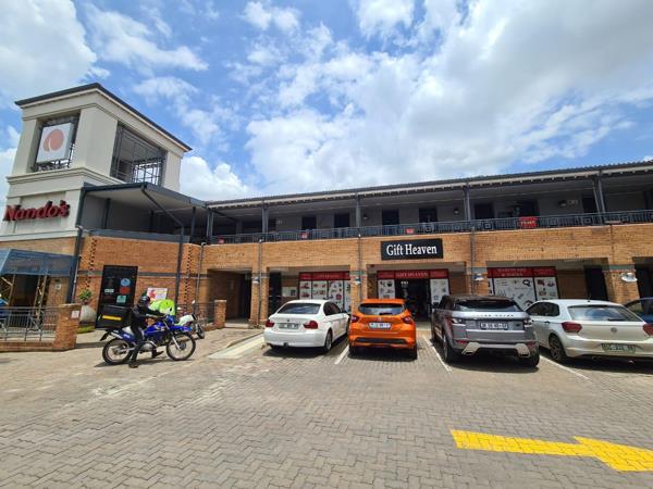 600  m² Commercial space