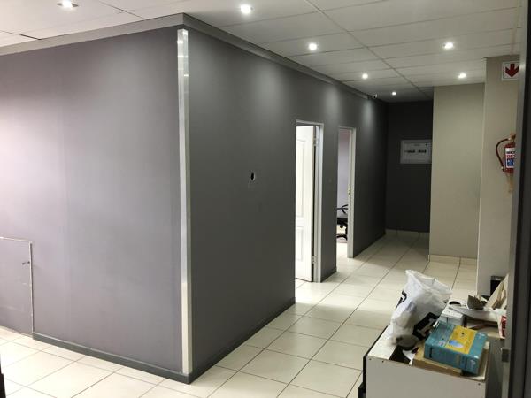 51  m² Commercial space