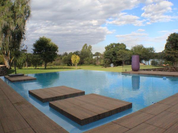 1.5 ha Smallholding