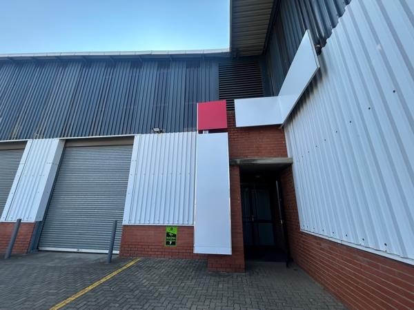 246 m² Industrial space