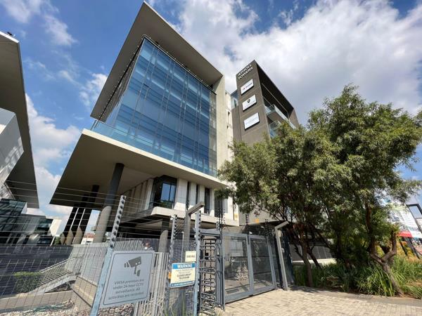 1 536 m² Commercial space