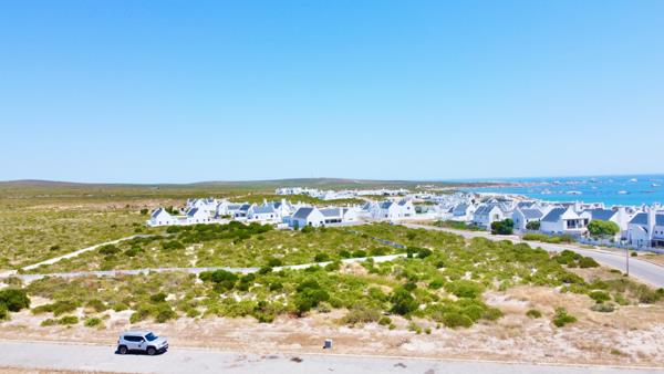439 m² Land