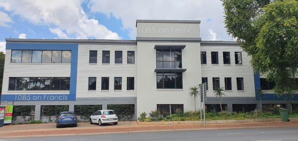 325 m² Commercial space