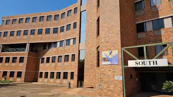 119  m² Office Space