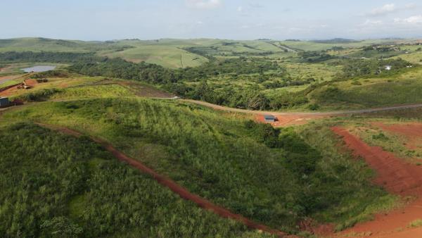 808 m² Land