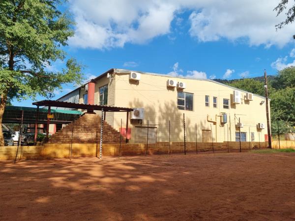 1 293.2 m² Commercial space