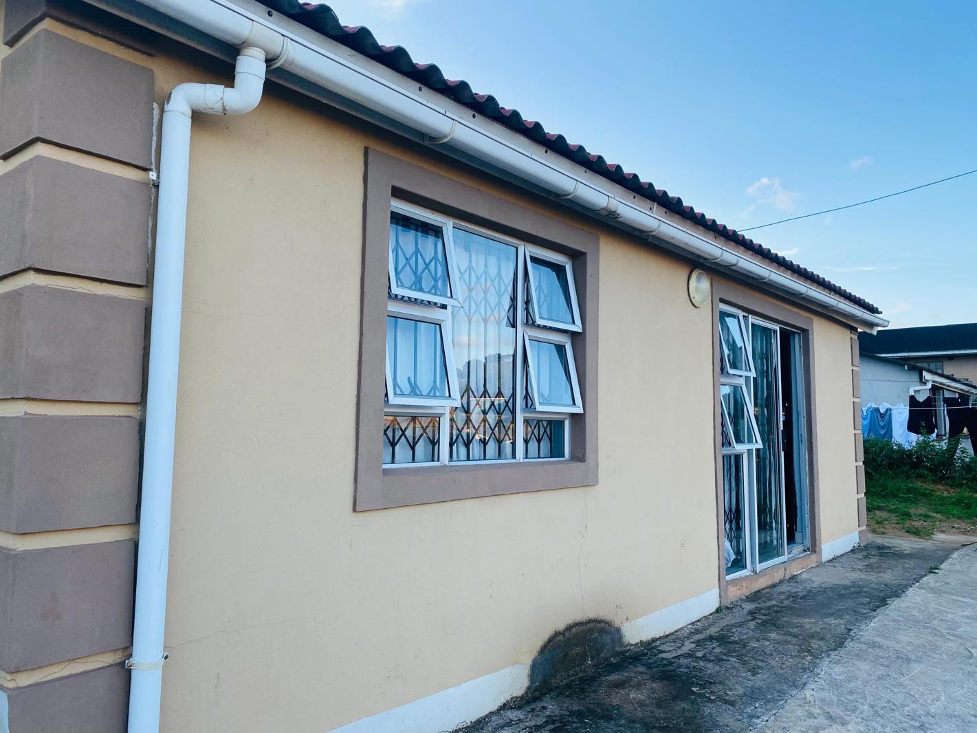 2 Bedroom House in Umlazi