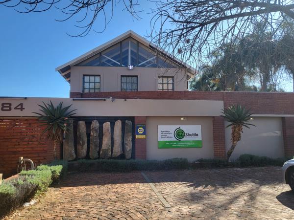 650 m² Office Space