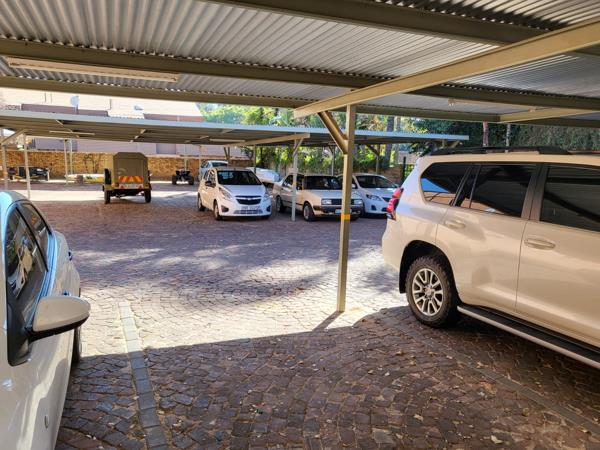 650 m² Office Space