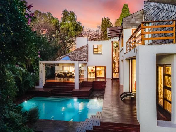 5 Bedroom House