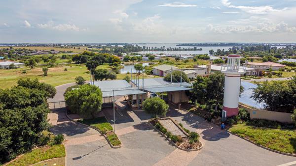 1 164 m² Land