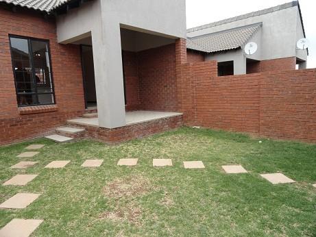 2 Bedroom Simplex