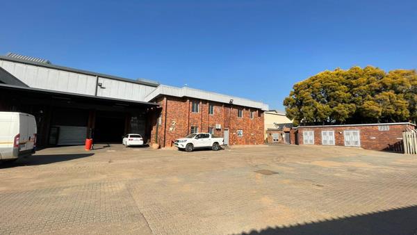 780 m² Industrial space