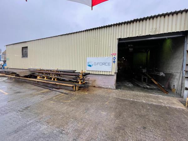 1 112  m² Industrial space