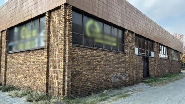 581 m² Commercial space