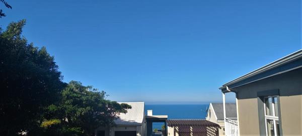 512 m² Land