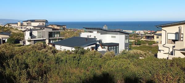 512 m² Land