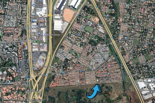 5 700 m² Land