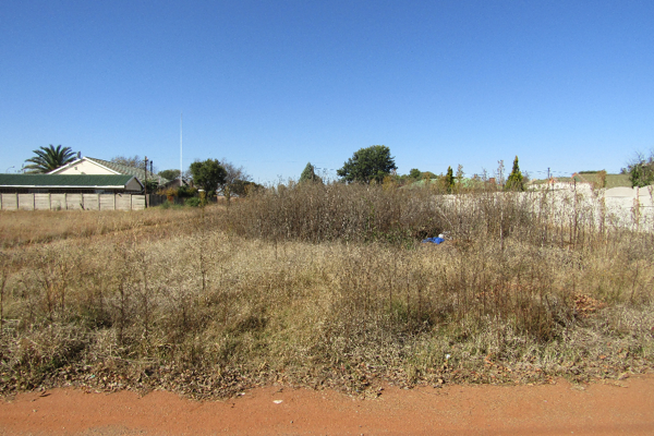 952 m² Land