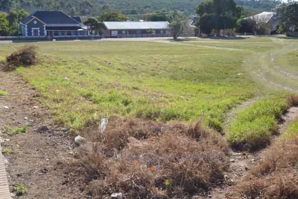 6 989 m² Land