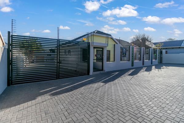 650  m² Commercial space