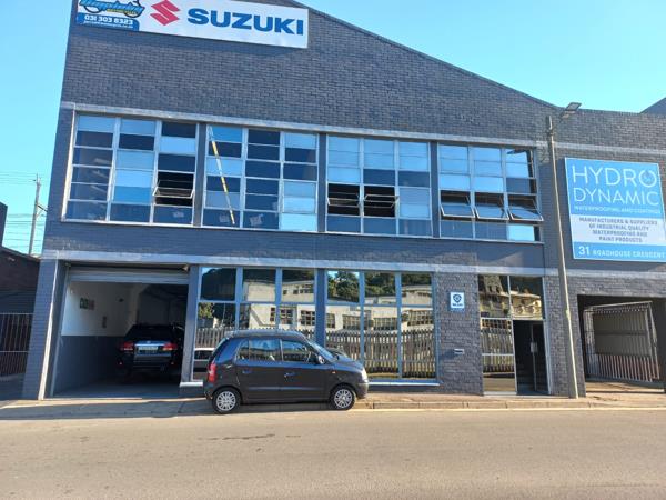 1 300 m² Industrial space