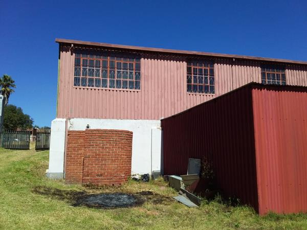 300  m² Commercial space