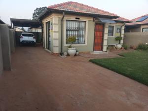 House in Benoni CBD